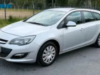 Gebraucht Opel Astra 116 PS (85 kW) 2013 Silber Kombi