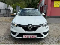 Gebraucht Renault Mégane IV Play 101 PS (74 kW) 2018 Gletscherweiss Limousine