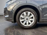 Gebraucht VW Tiguan Elegance 150 PS (110 kW) 2024 Grau SUV