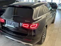 Gebraucht Mercedes GLC300 211 PS (155 kW) 2021 Schwarz SUV