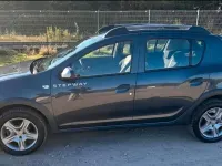 Gebraucht Dacia Sandero Stepway 91 PS (66 kW) 2017 Grau Kleinwagen