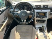 gebraucht VW Passat Variant Sportline Navi Motorproblem