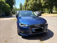 Gebraucht Audi A3 Cabriolet Ambiente 105 PS (77 kW) 2013 Blau Cabrio