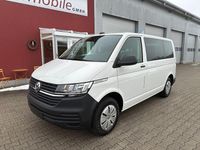 Gebraucht VW Caravelle Trendline 110 PS (80 kW) 2023 Weiß Van