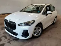 Gebraucht BMW 220 M Sport 170 PS (125 kW) 2025 Alpinweiss 3 Van / Kleinbus