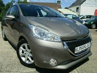 gebraucht Peugeot 208 1.4 Active mit