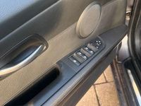 Gebraucht BMW 320 Cabriolet 170 PS (125 kW) 2007 Grau Cabrio