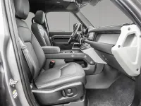 Gebraucht Land Rover Defender SE Dynamic 405 PS (297 kW) 2023 Eiger grey SUV