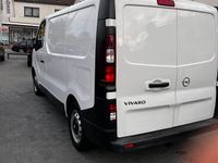 Gebraucht Opel Vivaro 120 PS (88 kW) 2018 Weiß Van / Kleinbus