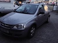 Second-hand Opel Corsa 80 CP (58 kW) 2005 Argintiu Hatchback