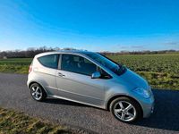 Gebraucht Mercedes A200 136 PS (100 kW) 2009 Silber Kleinwagen