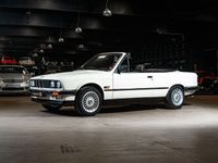 Gebraucht BMW 325 Cabriolet Sport Line 170 PS (125 kW) 1987 Weiß Cabrio