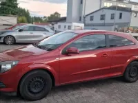 Gebraucht Opel Astra GTC 140 PS (102 kW) 2006 Rot Coupé