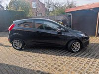 Gebraucht Ford Fiesta Trend 60 PS (44 kW) 2009 Schwarz Kleinwagen
