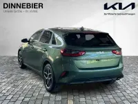 Neu Kia Ceed Platinum 140 PS (102 kW) 2026 Grün Kleinwagen
