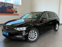 Gebraucht VW Passat 150 PS (110 kW) 2023 Schwarz Kombi