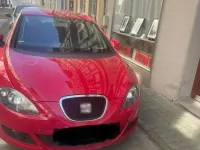 Używany Seat Leon 105 KM (77 kW) 2009 Czerwony Hatchback