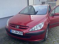 Gebraucht Peugeot 307 Premium 109 PS (80 kW) 2003 Rot Limousine