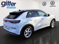 Neu VW T-Roc Style 116 PS (85 kW) 2025 Pure white SUV