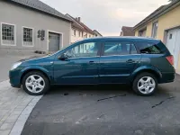 Używany Opel Astra 116 KM (85 kW) 2007 Zielony Kombi
