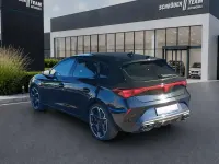 Neu Cupra Leon VZ 300 PS (220 kW) 2026 Mitternachtsschwarz Limousine