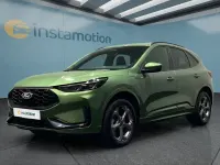 Gebraucht Ford Kuga ST-Line 242 PS (177 kW) 2025 Grün SUV