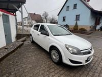 Gebraucht Opel Astra 90 PS (66 kW) 2009 Weiß Kleinwagen
