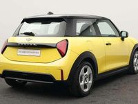 Gebraucht Mini Cooper Classic 114 kW (156 PS) 2025 Gelb Kleinwagen