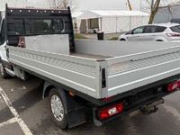 Gebraucht Ford Transit Trend 131 PS (96 kW) 2020 Weiß Van / Kleinbus