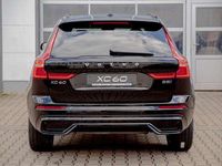 Gebraucht Volvo XC60 Plus 250 PS (183 kW) 2025 Onyx black (metallic) SUV