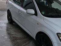 Gebraucht Kia Ceed 116 PS (85 kW) 2012 Weiß Kleinwagen