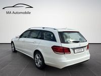 Gebraucht Mercedes E220 Avantgarde 170 PS (125 kW) 2015 Weiß Limousine