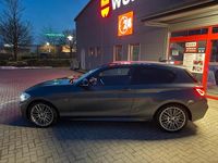 Gebraucht BMW 125 M Sport 224 PS (164 kW) 2018 Grau Kleinwagen