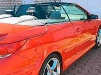 Gebraucht Opel Astra Cabriolet 140 PS (102 kW) 2008 Rot Cabrio