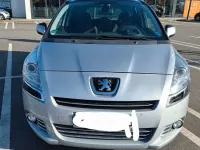 Gebraucht Peugeot 5008 Active 150 PS (110 kW) 2013 Silber Van / Kleinbus