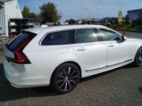 gebraucht Volvo V90 B4 Diesel Plus Bright Aut./AHK/360°/Panorama