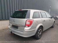 Gebraucht Opel Astra 90 PS (66 kW) 2009 Gold Kombi