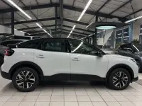 Gebraucht Citroën C4 PureTech 131 PS (96 kW) 2025 Weiß Limousine