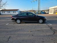 Gebraucht VW Passat Highline 190 PS (139 kW) 2016 Rot Limousine