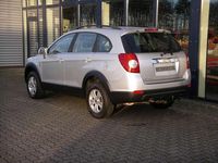 Gebraucht Chevrolet Captiva LS 150 PS (110 kW) 2010 Argon silber/ice silver (m2) SUV