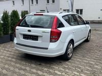 Gebraucht Kia Ceed 90 PS (66 kW) 2011 Weiß Kleinwagen