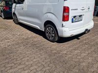 Gebraucht Opel Vivaro 122 PS (89 kW) 2020 Weiß Van / Kleinbus