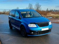 gebraucht VW Touran 1.6 FSI Highline