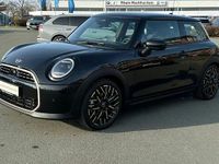 Gebraucht Mini Cooper 114 kW (156 PS) 2025 Midnight black metallic Kleinwagen