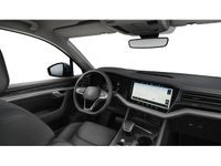 Gebraucht VW Touareg 231 PS (169 kW) 2025 Silber SUV