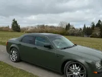 Gebraucht Chrysler 300C 218 PS (160 kW) 2010 Grün Limousine