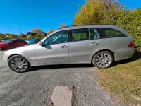 Usata Mercedes E240 177 CV (130 kW) 2003 Argento Station wagon