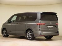 Gebraucht VW Multivan Style 150 PS (110 kW) 2024 Grau Van