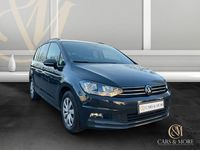 Gebraucht VW Touran 122 PS (89 kW) 2024 Grau Van / Kleinbus