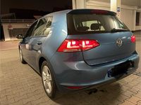 Gebraucht VW Golf VII 125 PS (91 kW) 2013 Blau Limousine